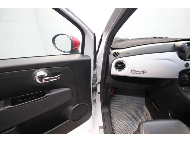 アバルト595C ツーリズモ ツーリズモ(4名) サンルーフ 黒革シート TFTメーター androidナビ バックカメラ ドライブレコーダー HIDヘッドライト ECU コーナーセンサー(45枚目)