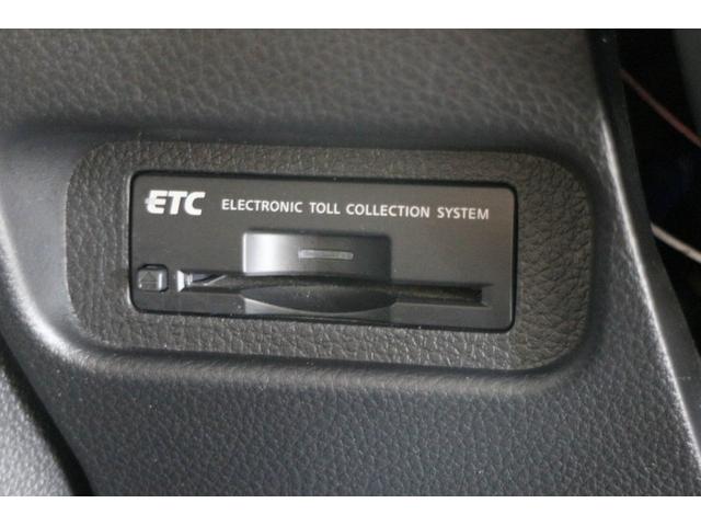 エクストレイル ２０Ｘｔｔ　カプロンシート　純正ナビ　純正１７インチＡＷ　ＨＩＤヘッドライト　スマートキー　電動格納ミラー　４ＷＤ　クルーズコントロール　シートヒーター　オートライト　ハイパールーフレール（27枚目）