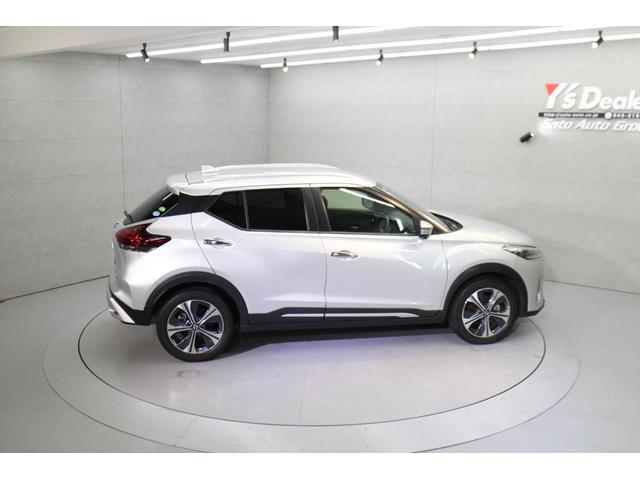 キックス X ワンオーナー 純正9インチナビ  インテリジェントアラウンドビューモニター&ルームミラー 前後ドライブレコーダー ETC2.0 フルセグTV Bluetooth接続 ディーラー記録簿 ルーフレール(14枚目)