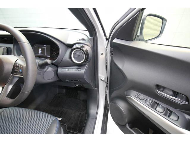 キックス X ワンオーナー 純正9インチナビ  インテリジェントアラウンドビューモニター&ルームミラー 前後ドライブレコーダー ETC2.0 フルセグTV Bluetooth接続 ディーラー記録簿 ルーフレール(39枚目)