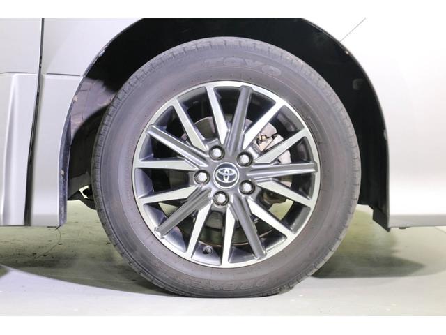 ノア Si ダブルバイビー 純正9インチナビ 後席モニター 両側パワースライドドア フルセグTV バックカメラ ETC LEDヘッドライト スマートキー 衝突被害軽減ブレーキ コーナーセンサー(19枚目)