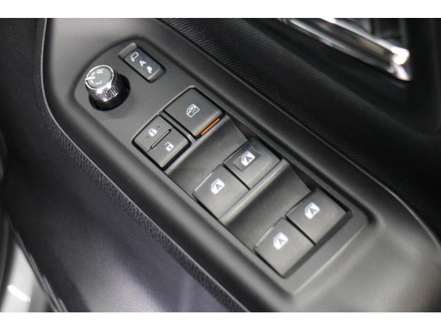 ノア Si ダブルバイビー 純正9インチナビ 後席モニター 両側パワースライドドア フルセグTV バックカメラ ETC LEDヘッドライト スマートキー 衝突被害軽減ブレーキ コーナーセンサー(24枚目)