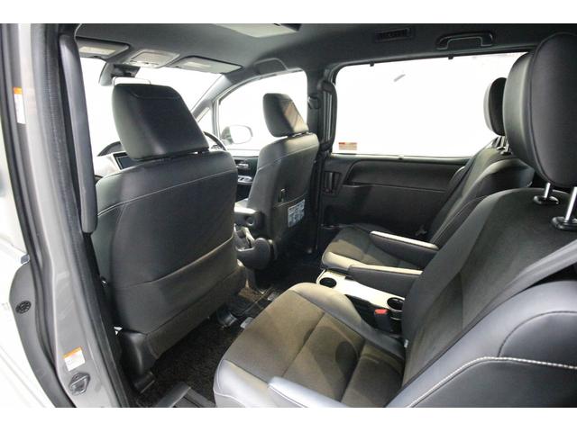 ノア Si ダブルバイビー 純正9インチナビ 後席モニター 両側パワースライドドア フルセグTV バックカメラ ETC LEDヘッドライト スマートキー 衝突被害軽減ブレーキ コーナーセンサー(52枚目)