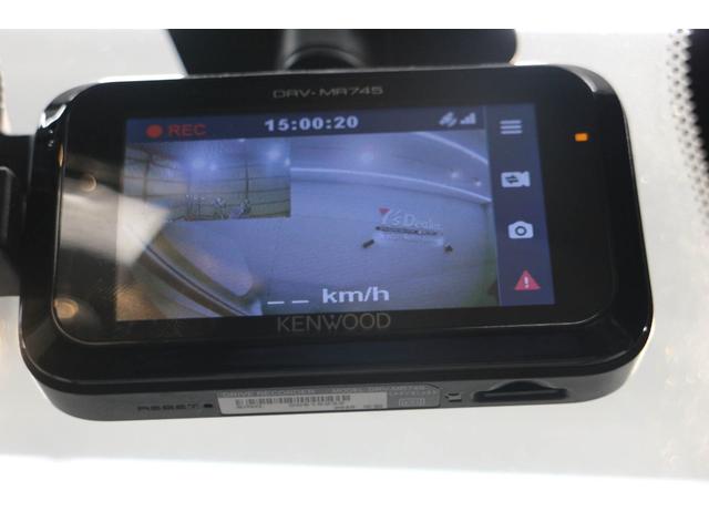 セレナ ハイウェイスター　プロパイロットエディション　純正９インチナビ＆後席モニター　両側パワースライドドア　ＥＴＣ　ＬＥＤヘッドライト　スマートキー　前後ドラレコ　コーナーセンサー　アイドリングストップ　フルセグＴＶ　Ｂｌｕｅｔｏｏｔｈ接続（6枚目）