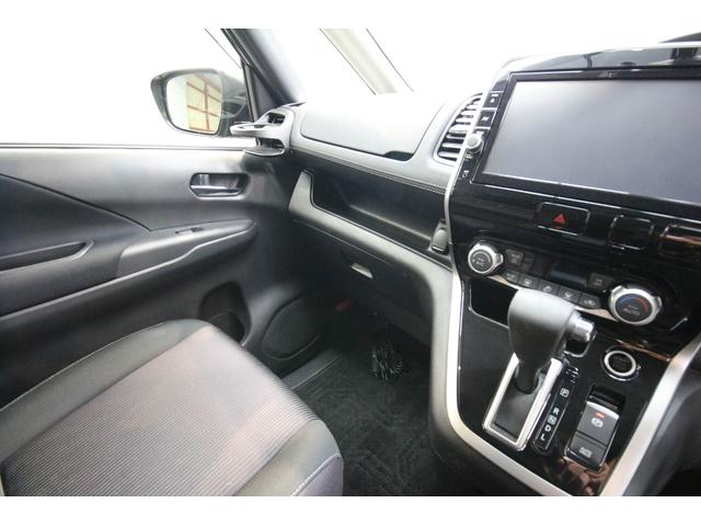 セレナ ハイウェイスター　プロパイロットエディション　純正９インチナビ＆後席モニター　両側パワースライドドア　ＥＴＣ　ＬＥＤヘッドライト　スマートキー　前後ドラレコ　コーナーセンサー　アイドリングストップ　フルセグＴＶ　Ｂｌｕｅｔｏｏｔｈ接続（42枚目）