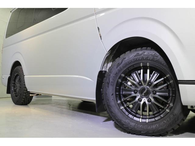 ハイエースバン ロングDX GLパッケージ OMC製narrow銀河 ルーフベント エアヒーター 走行充電器 TRDフロントスポイラー フレックス製スタビライザー&ショックアブソーバー マッドフラップ FFヒーター サブバッテリー2個(19枚目)