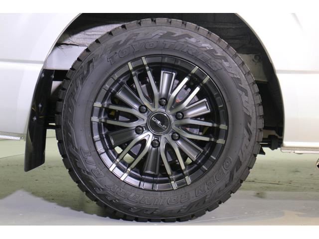 ハイエースバン ロングDX GLパッケージ OMC製narrow銀河 ルーフベント エアヒーター 走行充電器 TRDフロントスポイラー フレックス製スタビライザー&ショックアブソーバー マッドフラップ FFヒーター サブバッテリー2個(21枚目)