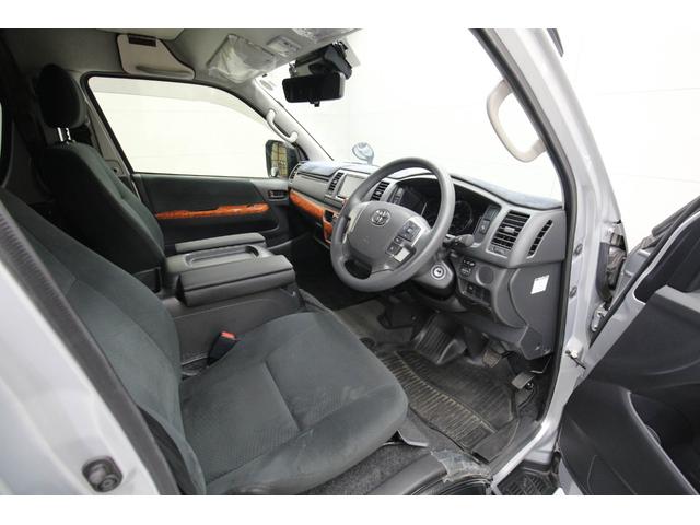 ハイエースバン ロングDX GLパッケージ OMC製narrow銀河 ルーフベント エアヒーター 走行充電器 TRDフロントスポイラー フレックス製スタビライザー&ショックアブソーバー マッドフラップ FFヒーター サブバッテリー2個(47枚目)