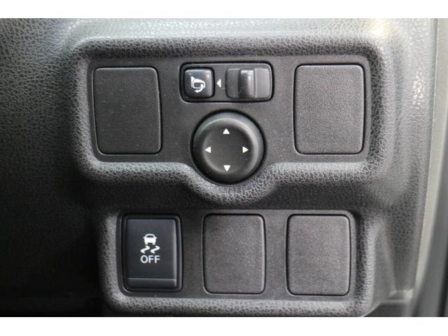 ノート ニスモ S NISMOブレーキホースセット&強化エンジンマウント&トルクロッド TEIN車高調 クスコ製タワーバー Panasonic製ナビ フルセグTV 純正17インチAW ETC スマートキー 前後ドラレコ(28枚目)