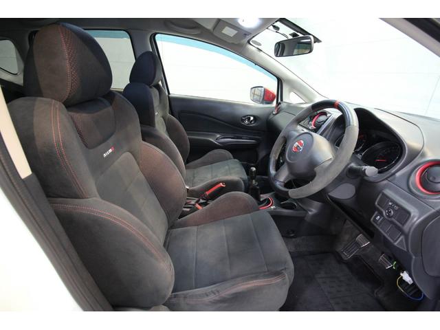 ノート ニスモ S NISMOブレーキホースセット&強化エンジンマウント&トルクロッド TEIN車高調 クスコ製タワーバー Panasonic製ナビ フルセグTV 純正17インチAW ETC スマートキー 前後ドラレコ(46枚目)