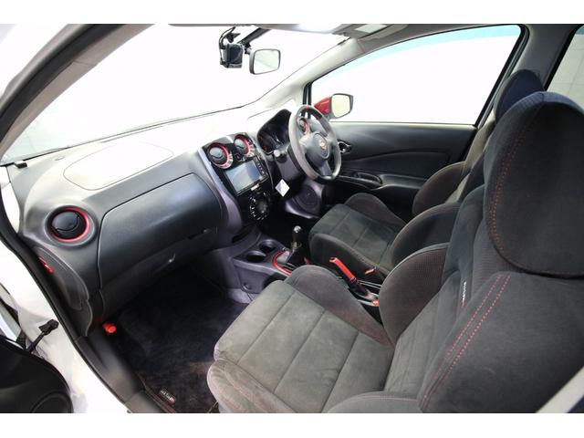 ノート ニスモ S NISMOブレーキホースセット&強化エンジンマウント&トルクロッド TEIN車高調 クスコ製タワーバー Panasonic製ナビ フルセグTV 純正17インチAW ETC スマートキー 前後ドラレコ(55枚目)