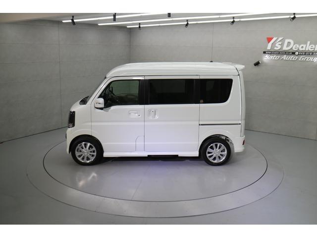 エブリイワゴン ＰＺターボスペシャル　届出済未使用車　ハイルーフ　両側パワースライドドア　シートヒーター　スマートキー　電動サイドステップ　ＬＥＤヘッドライト　衝突被害軽減ブレーキ　純正１４インチＡＷ（10枚目）