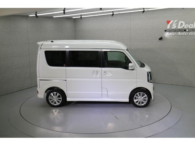 エブリイワゴン ＰＺターボスペシャル　届出済未使用車　ハイルーフ　両側パワースライドドア　シートヒーター　スマートキー　電動サイドステップ　ＬＥＤヘッドライト　衝突被害軽減ブレーキ　純正１４インチＡＷ（14枚目）