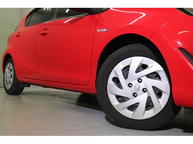 アクア Ｓ　ＴＯＹＯＴＡ純正ナビ　地デジＴＶ　バックカメラ　Ｂｌｕｅｔｏｏｔｈ接続　ＥＴＣ　スマートキー　衝突被害軽減ブレーキ　電動格納ミラー　オートマチックハイビーム　ドライブレコーダー（18枚目）