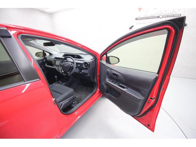 アクア Ｓ　ＴＯＹＯＴＡ純正ナビ　地デジＴＶ　バックカメラ　Ｂｌｕｅｔｏｏｔｈ接続　ＥＴＣ　スマートキー　衝突被害軽減ブレーキ　電動格納ミラー　オートマチックハイビーム　ドライブレコーダー（42枚目）