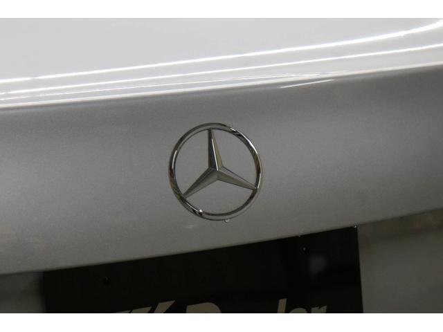 Ｃクラス Ｃ２００アバンギャルド　ＡＭＧスタイリングフロントスポイラー＆サイドスカート　リアアクスルステアリング　自動パノラマスライドルーフ　デジタルインナーミラー　全方位カメラ　フルセグＴＶ　Ｂｌｕｅｔｏｏｔｈ接続　ＥＴＣ２．０（43枚目）