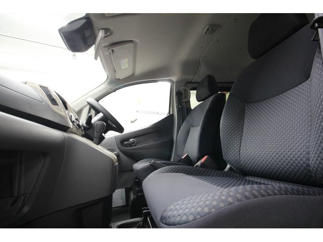 ＮＶ２００バネットワゴン １６Ｘ－２Ｒ　ＶＡＮＬＩＦＥＶＩＬＬＡＧＥ仕様　　オーディオ＆シフトパネル同色カラー　新品ＳＥ６ホイール＆ホワイトレタータイヤ　スマートキー　ウィンカーミラー　寒冷地仕様　　衝突被害軽減ブレーキ（48枚目）