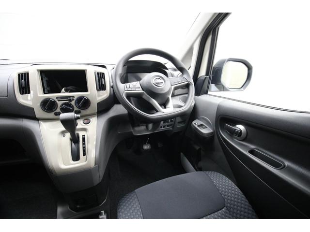 ＮＶ２００バネットワゴン １６Ｘ－２Ｒ　ＶＡＮＬＩＦＥＶＩＬＬＡＧＥ仕様　　オーディオ＆シフトパネル同色カラー　新品ＳＥ６ホイール＆ホワイトレタータイヤ　スマートキー　ウィンカーミラー　寒冷地仕様　　衝突被害軽減ブレーキ（56枚目）