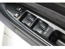 ２．０ｉＲ　リミテッド　ＨＩＤヘッドライト　トノカバー　ＥＴＣ　キーレスエントリー　純正１７インチＡＷ　パワーウィンドウ　パワーシート　オートライト　電動格納ミラー（21枚目）