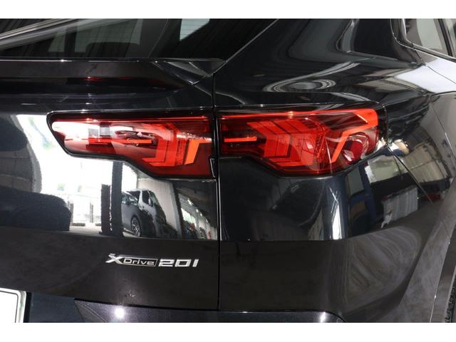 Ｘ２ ｘＤｒｉｖｅ　２０ｉ　Ｍスポーツハイラインパッケージ　アクティブクルーズコントロール　ヘッドアップディスプレイ　衝突被害軽減ブレーキ　モカレザーシート　２０インチアロイホイール（9枚目）