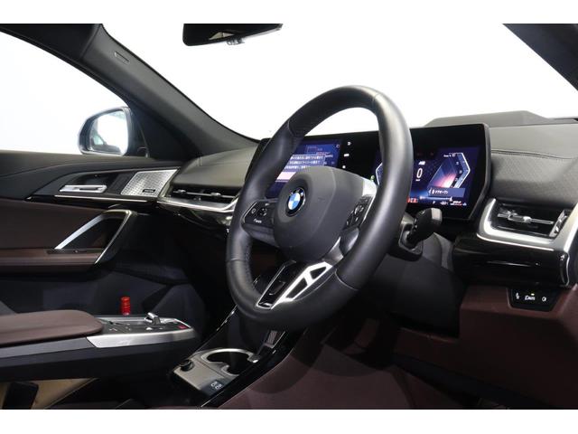 Ｘ２ ｘＤｒｉｖｅ　２０ｉ　Ｍスポーツハイラインパッケージ　アクティブクルーズコントロール　ヘッドアップディスプレイ　衝突被害軽減ブレーキ　モカレザーシート　２０インチアロイホイール（14枚目）