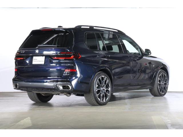 X7 xDrive 40d Mスポーツ スカイラウンジパノラマサンルーフ ブラックメリノレザーシートヒーターベンチレーション 6人乗り 22インチホイール BMW認定中古車(2枚目)