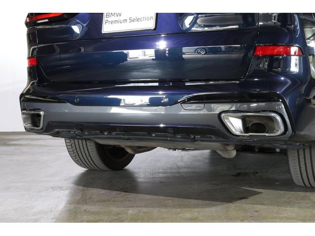 X7 xDrive 40d Mスポーツ スカイラウンジパノラマサンルーフ ブラックメリノレザーシートヒーターベンチレーション 6人乗り 22インチホイール BMW認定中古車(31枚目)
