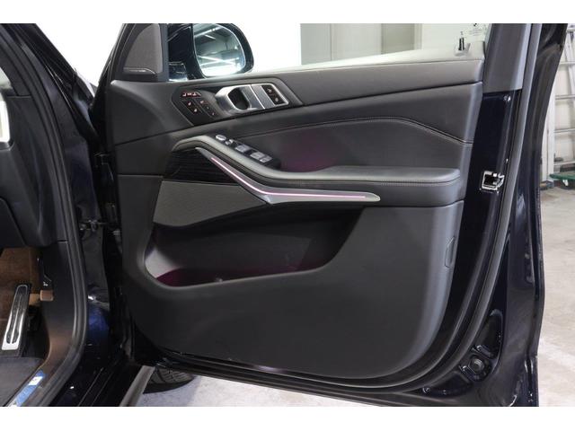 X7 xDrive 40d Mスポーツ スカイラウンジパノラマサンルーフ ブラックメリノレザーシートヒーターベンチレーション 6人乗り 22インチホイール BMW認定中古車(47枚目)