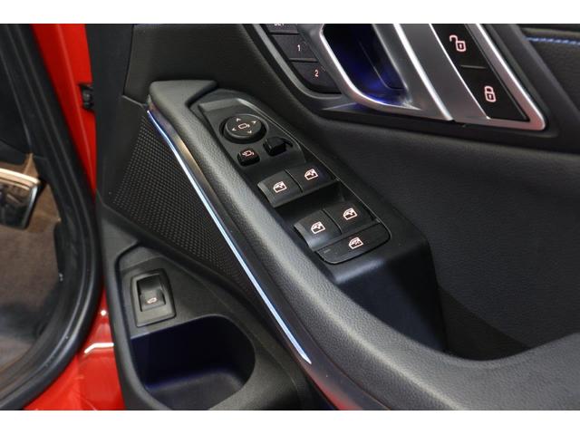 ３シリーズ ３２０ｉツーリング　メルボルンレッド　パーキングアシストプラス　電動シート　シートヒーター　アクティブクルーズコントロール　オートマチックテールゲート（15枚目）