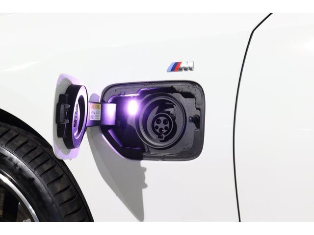 3シリーズ 330e Mスポーツ BMW認定中古車 ハーマンカードン ブラックレザーシート アクティブクルーズコントロール レーンディパーチャーウォーニング ヘッドアップディスプレイ 地デジチューナー 電動トランク シートヒーター(6枚目)