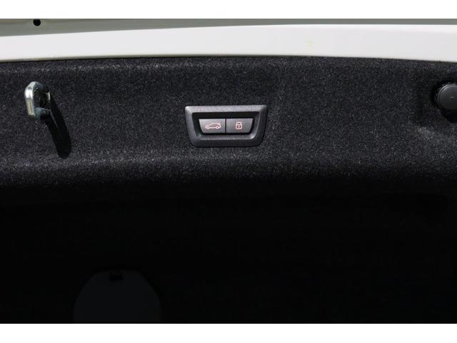 3シリーズ 330e Mスポーツ BMW認定中古車 ハーマンカードン ブラックレザーシート アクティブクルーズコントロール レーンディパーチャーウォーニング ヘッドアップディスプレイ 地デジチューナー 電動トランク シートヒーター(14枚目)