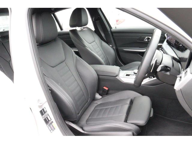 3シリーズ 330e Mスポーツ BMW認定中古車 ハーマンカードン ブラックレザーシート アクティブクルーズコントロール レーンディパーチャーウォーニング ヘッドアップディスプレイ 地デジチューナー 電動トランク シートヒーター(18枚目)