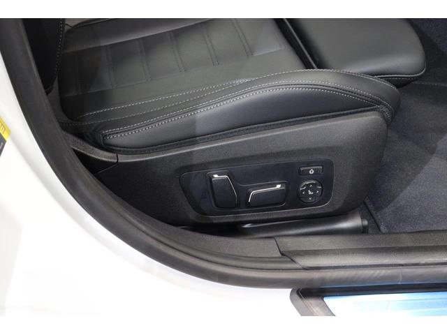 3シリーズ 330e Mスポーツ BMW認定中古車 ハーマンカードン ブラックレザーシート アクティブクルーズコントロール レーンディパーチャーウォーニング ヘッドアップディスプレイ 地デジチューナー 電動トランク シートヒーター(19枚目)