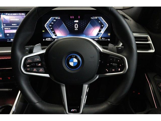 3シリーズ 330e Mスポーツ BMW認定中古車 ハーマンカードン ブラックレザーシート アクティブクルーズコントロール レーンディパーチャーウォーニング ヘッドアップディスプレイ 地デジチューナー 電動トランク シートヒーター(20枚目)