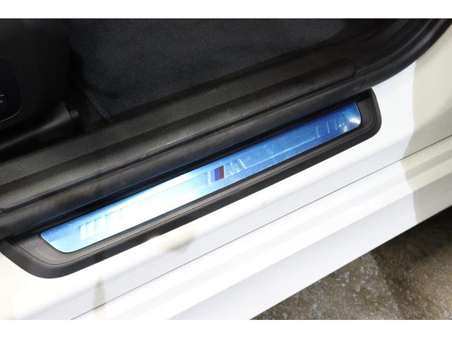 3シリーズ 330e Mスポーツ BMW認定中古車 ハーマンカードン ブラックレザーシート アクティブクルーズコントロール レーンディパーチャーウォーニング ヘッドアップディスプレイ 地デジチューナー 電動トランク シートヒーター(48枚目)