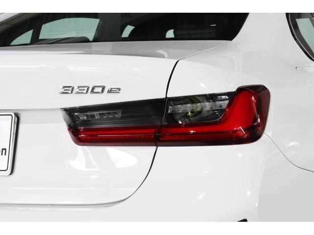 ３シリーズ ３３０ｅ　Ｍスポーツ　アクティブクルーズコントロール　ヘッドアップディスプレイ　衝突被害軽減ブレーキ　シートヒーター　弊社デモカー使用　認定中古車（13枚目）