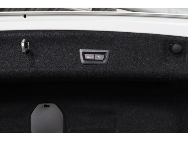 ３シリーズ ３３０ｅ　Ｍスポーツ　アクティブクルーズコントロール　ヘッドアップディスプレイ　衝突被害軽減ブレーキ　シートヒーター　弊社デモカー使用　認定中古車（15枚目）