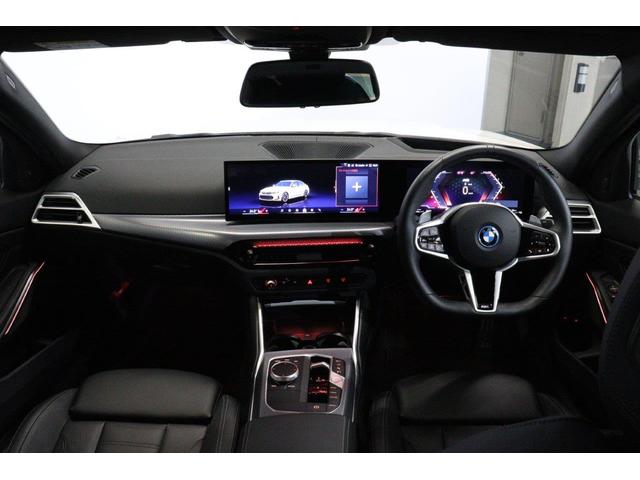 ３シリーズ ３３０ｅ　Ｍスポーツ　アクティブクルーズコントロール　ヘッドアップディスプレイ　衝突被害軽減ブレーキ　シートヒーター　弊社デモカー使用　認定中古車（16枚目）