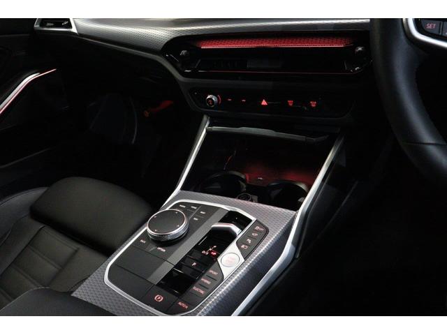 ３シリーズ ３３０ｅ　Ｍスポーツ　アクティブクルーズコントロール　ヘッドアップディスプレイ　衝突被害軽減ブレーキ　シートヒーター　弊社デモカー使用　認定中古車（29枚目）