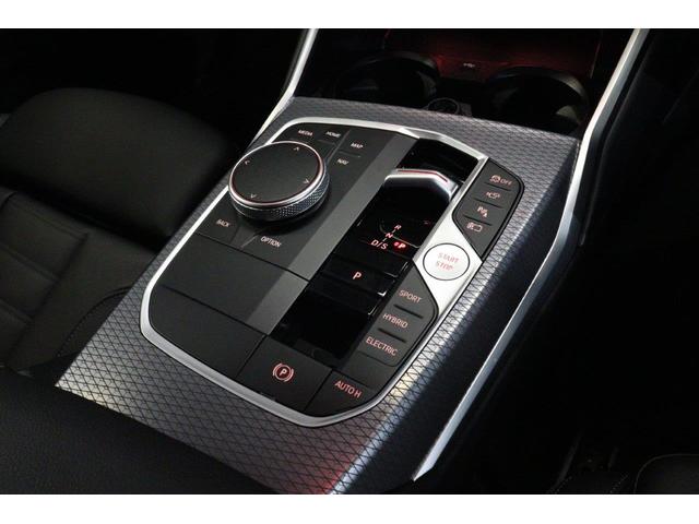 ３シリーズ ３３０ｅ　Ｍスポーツ　アクティブクルーズコントロール　ヘッドアップディスプレイ　衝突被害軽減ブレーキ　シートヒーター　弊社デモカー使用　認定中古車（31枚目）
