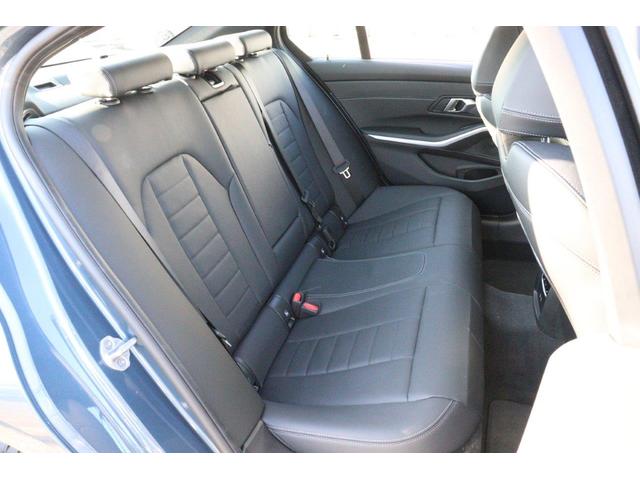 3シリーズ 318i Mスポーツ ハイラインパッケージ ヘッドアップディスプレイ AppleCarPlay デジタルキー パーキングアシスト パノラマビュー 後退アシスト BMW認定中古車(44枚目)