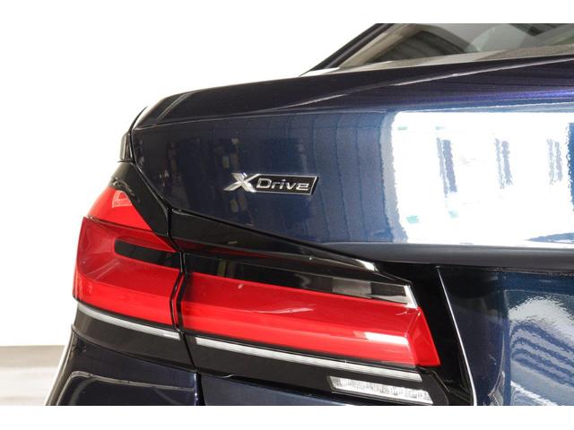 5シリーズ 523d xDrive Mスポーツ BMW認定中古車 ハーマンカードン アイボリー革シート ヘッドアップディスプレイ レーンディパーチャーウォーニング アクティブクルーズコントロール パーキングアシスト パークディスタンスコントロール(11枚目)