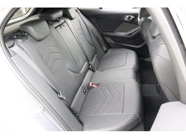 1シリーズ 120 Mスポーツ ハイラインパッケージ アクティブクルーズコントロール 衝突被害軽減ブレーキ シートヒーター 弊社デモカー使用(16枚目)