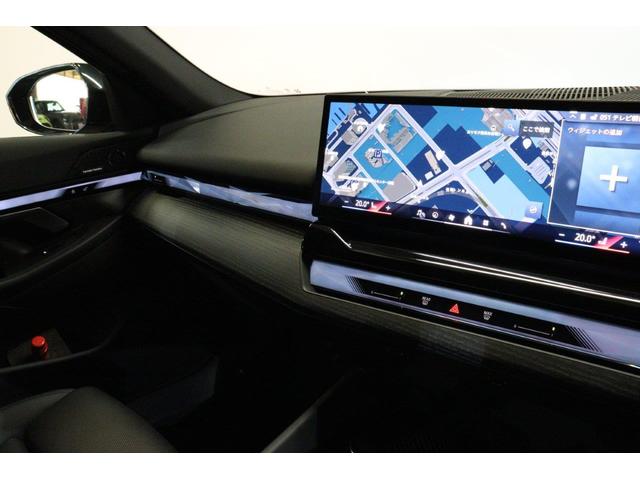 5シリーズ 523d xDriveツーリング Mスポーツ セレクトパッケージ パノラマガラスサンルーフ コンフォートパッケージ カーブドディスプレイ ヘッドアップディスプレイ ハーマンカードン BMW認定中古車(4枚目)