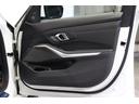 330e Mスポーツ BMW認定中古車 ハーマンカードン ブラックレザーシート アクティブクルーズコントロール レーンディパーチャーウォーニング ヘッドアップディスプレイ 地デジチューナー 電動トランク シートヒーター(46枚目)