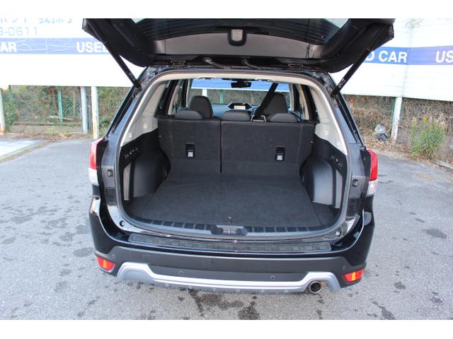 ���A�o���p�[�ɂ͉ו��̐ς݉��낵�Ńo���p�[�̏���h���X�e�����X���̃J�[�S�X�e�b�v�p�l���𑕔��I�X�e�����X�̃p�l���̓L���L���P���t�H���X�^�[�̃C���[�W�������グ��h���X�A�b�v���ʂ�����܂��I