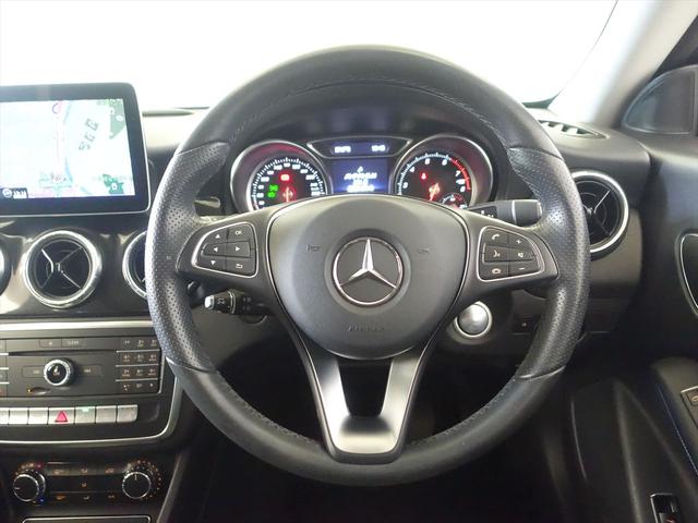 ＣＬＡクラス ＣＬＡ１８０　ＡＭＧスタイル　レーダーセーフティパッケージ　Ｂｌｕｅｔｏｏｔｈ接続　ＣＤ　ＤＶＤ再生　ＥＴＣ　ＬＥＤヘッドライト　ＴＶ　アイドリングストップ　クルーズコントロール　シートヒーター　トランクスルー　ナビ（17枚目）