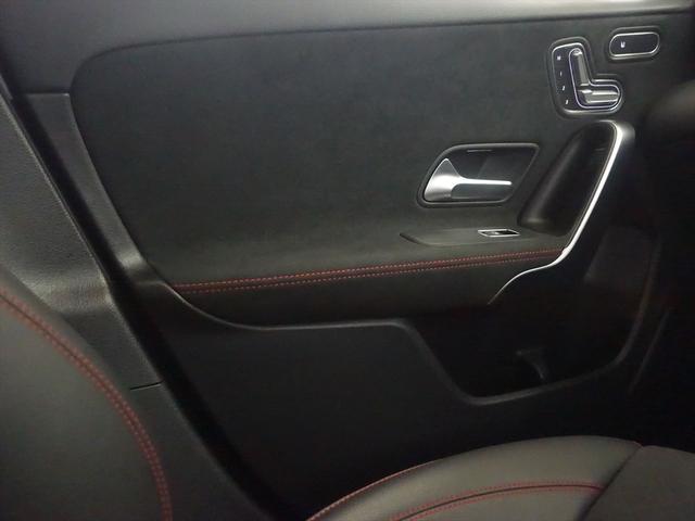 Ａクラスセダン Ａ２００　ｄ　セダン　ＡＭＧライン　レーダーセーフティパッケージ　ナビゲーションパッケージ　Ｂｌｕｅｔｏｏｔｈ接続　ＥＴＣ　ＬＥＤヘッドライト　ＴＶ　アイドリングストップ　クルーズコントロール　コネクテッド機能　シートヒーター（14枚目）