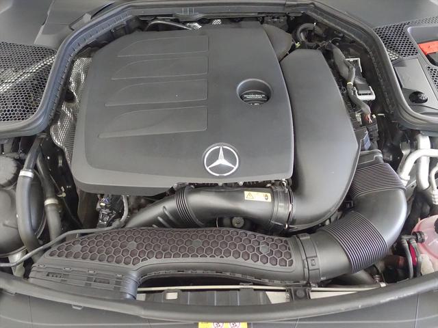 Ｃクラス Ｃ２００　ローレウスエディション　スポーツプラスパッケージ　Ｂｌｕｅｔｏｏｔｈ接続　ＥＴＣ　ＬＥＤヘッドライト　ＴＶ　アイドリングストップ　クルーズコントロール　コネクテッド機能　シートヒーター　トランクスルー　ナビ　バックモニター（9枚目）