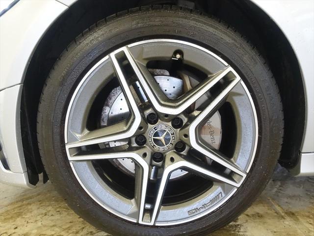 Ｃクラス Ｃ２００　ローレウスエディション　スポーツプラスパッケージ　Ｂｌｕｅｔｏｏｔｈ接続　ＥＴＣ　ＬＥＤヘッドライト　ＴＶ　アイドリングストップ　クルーズコントロール　コネクテッド機能　シートヒーター　トランクスルー　ナビ　バックモニター（30枚目）